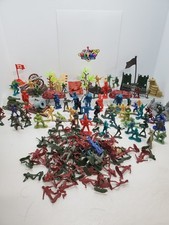 Huge Lot of ARMY Military Men Plastic Soldiers VTG / Modern Mixed Colors 100 Pc