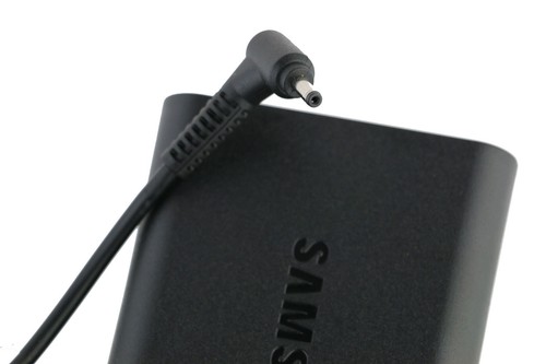 Original AC Adapter Charger For Samsung ATIV 5 7 NP540U4E NP740U3E 19V 2.1A 40W - Picture 5 of 6
