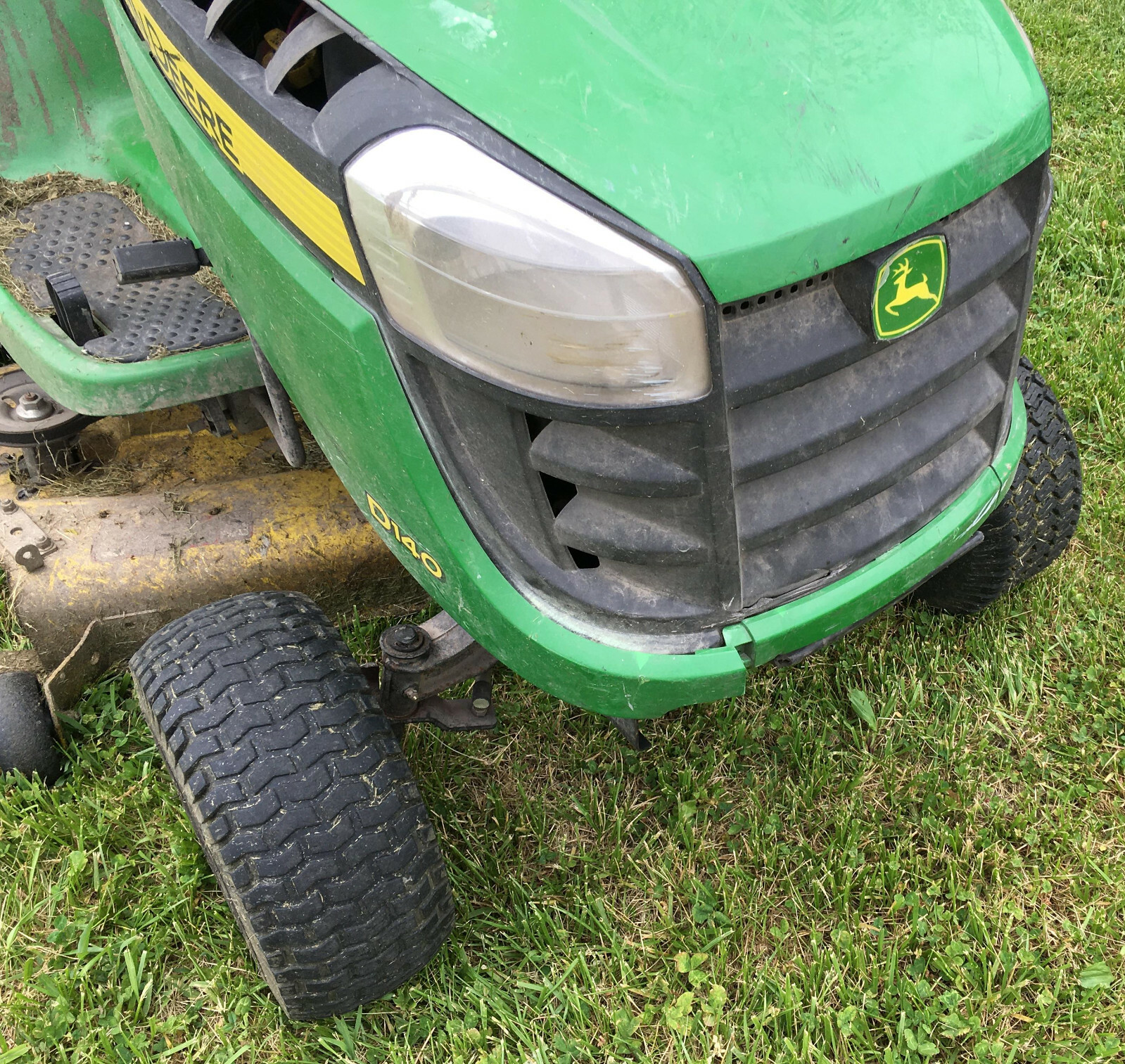 John Deere D140 Riding Lawn Mower 22HP lawnmower garden tractor