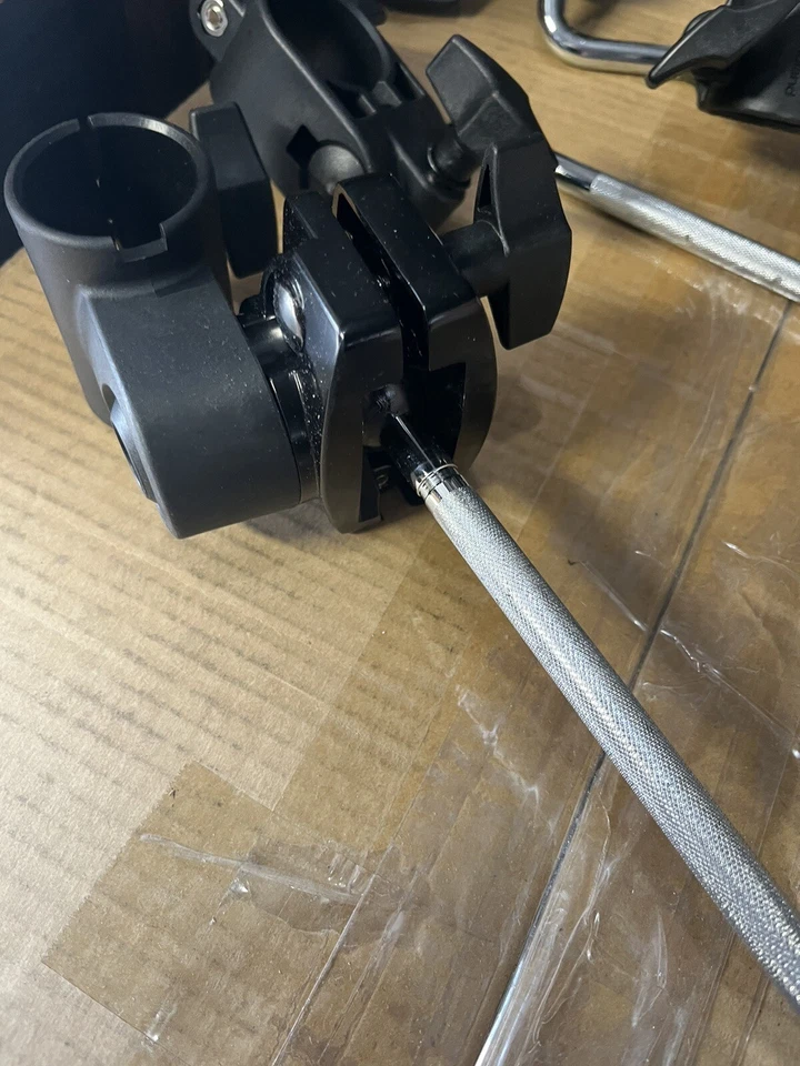 Roland V-drum Mounts, 3 Tom Mounts One Ball Joint Snare Mount  - Image 3 of 4