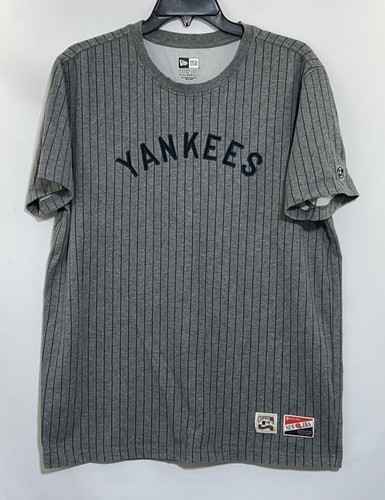 GRAY NEW YORK YANKEES NAVY PINSTRIPE NEW ERA SHORT SLEEVE / SZ L COOPERSTOWN