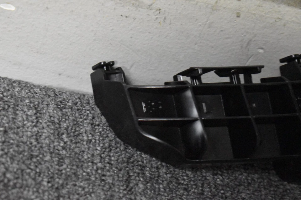 Lexus Es350 2013-2018 retenedor lateral trasero OEM de fábrica Foto 2 de 4