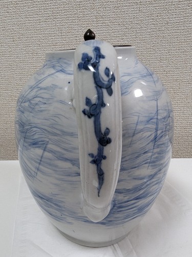 Antique Japanese Arita or Hirado Porcelain Large Tea Pot Blue White Boat & Rocks - Picture 18 of 24
