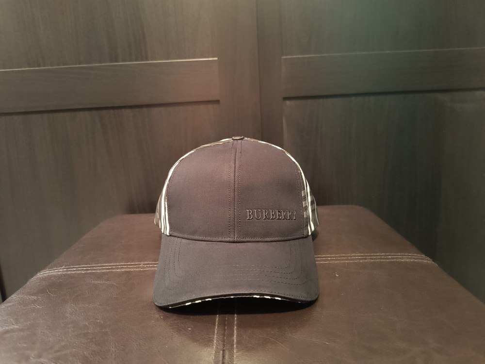 Burberry Cap