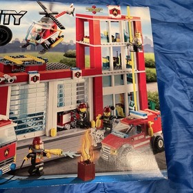 LEGO CITY: Fire Station (60004) - New & Sealed