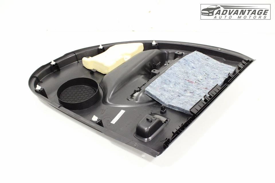 MITSUBISHI MIRAGE 2017-2024 PUERTA TRASERA DERECHA PANEL INTERIOR MOLDURA OEM Foto 4 de 4