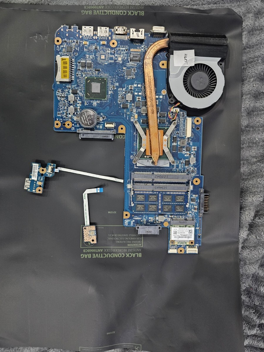 H1687 Toshiba Satellite C855-1WM Laptop Motherboard i3-2328M 2Gb