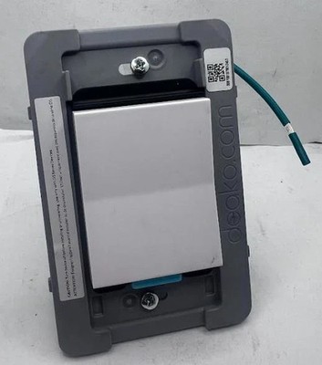 Deako DS-BS1X-WHNL-UCQ 1-Gang Quick Wire Backplate w/ 1Pole Simple Rocker Switch