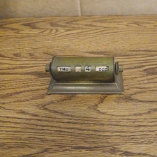  PARK SHERMAN Mid-Century Vintage Brass Rolling Day Date Desk Top Calendar