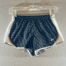 671  Nike Dri-Fit All-Over Swoosh Print Running Shorts Black Kids Size M