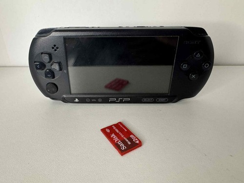 Sony PSP E1004 Konsole - Zustand Gut, not testet inkl Speicherkarte