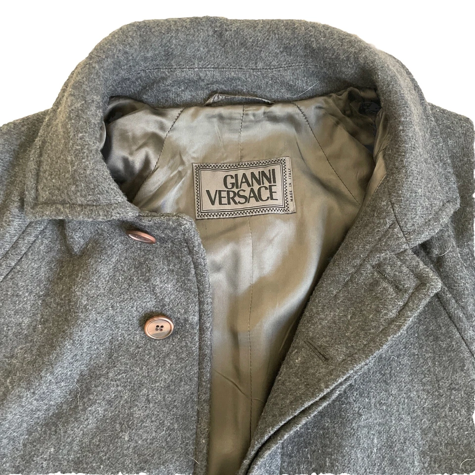 100% Lana Wool Versace Impermeabile Coat - Image 2 of 4