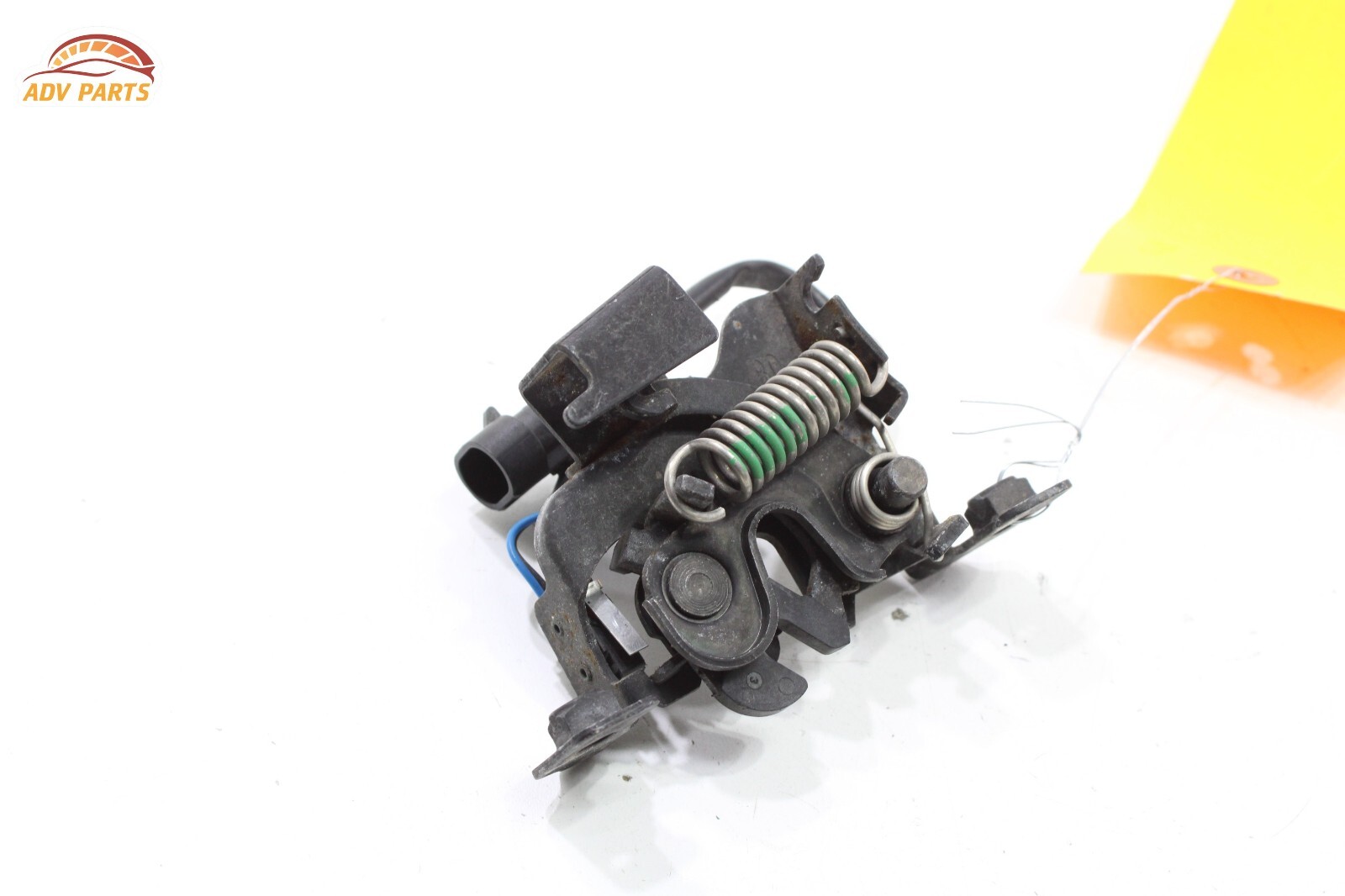 Maserati Ghibli S Q4 2014-2024 Left Hood latch