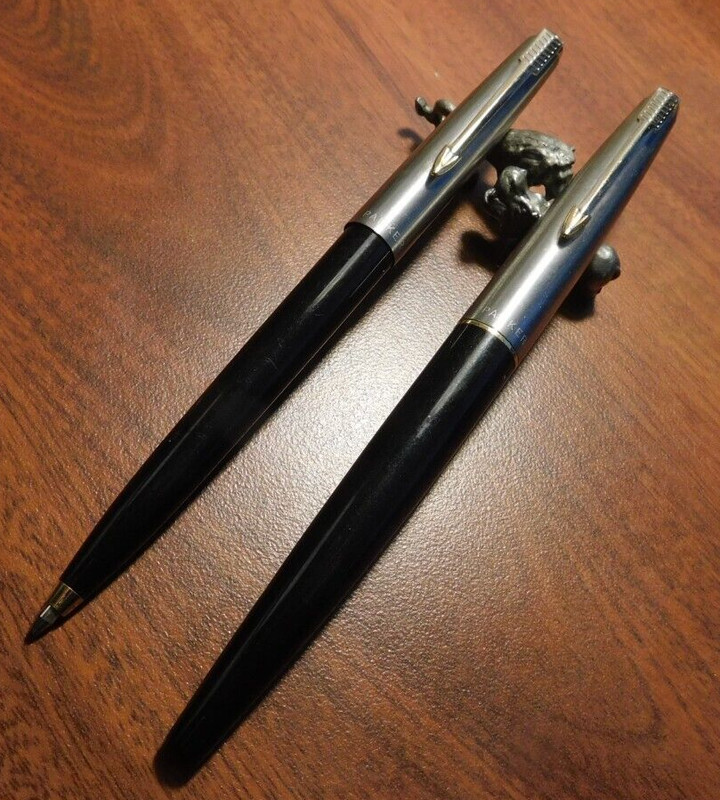 1960's PARKER 45 BLACK BALLPOINT & FOUNTAIN PEN #67 14k B POINT / USED LOT OF 2