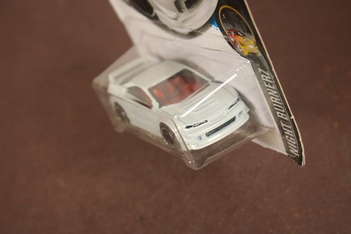 Hot Wheels New For 2016 Custom '01 Acura Integra GSR Night Burnerz 9/10 LQQK - Picture 3 of 4