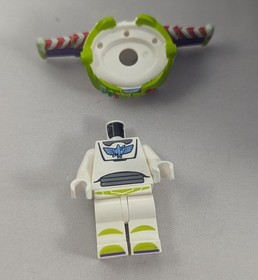LEGO Toy Story BUZZ'S STAR COMMAND SPACESHIP #7593 Minifigure no head INCOMPLETE
