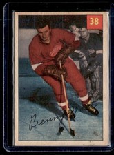 1954-55 Parkhurst benny Woit #38