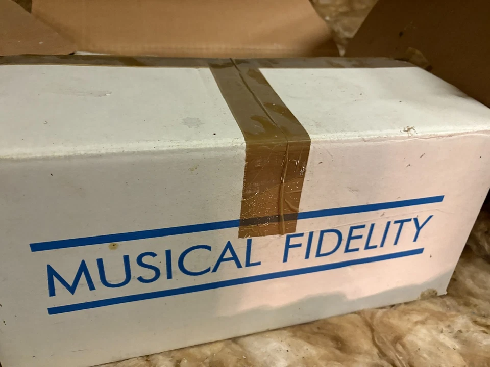 MUSICAL FIDELITY X-RAY V3 CD PLAYER Boxed with installation guide - Image 4 of 4