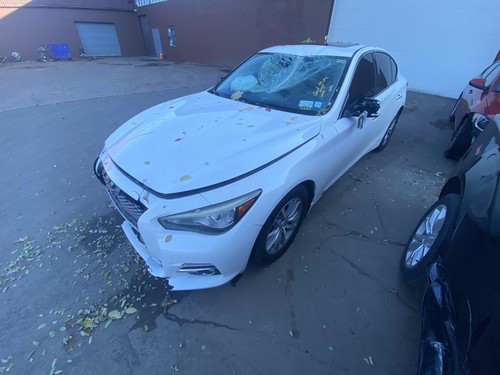 Used Front Right Door Assembly Front fits: 2015 Infiniti Q50 electric Front Righ - Picture 5 of 24