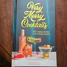 Chronicle Books Very Merry Cocktails Book - Blue and Gold