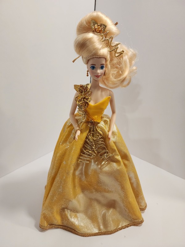 Gold Sensation Barbie Set 1993 Mattel Open Box
