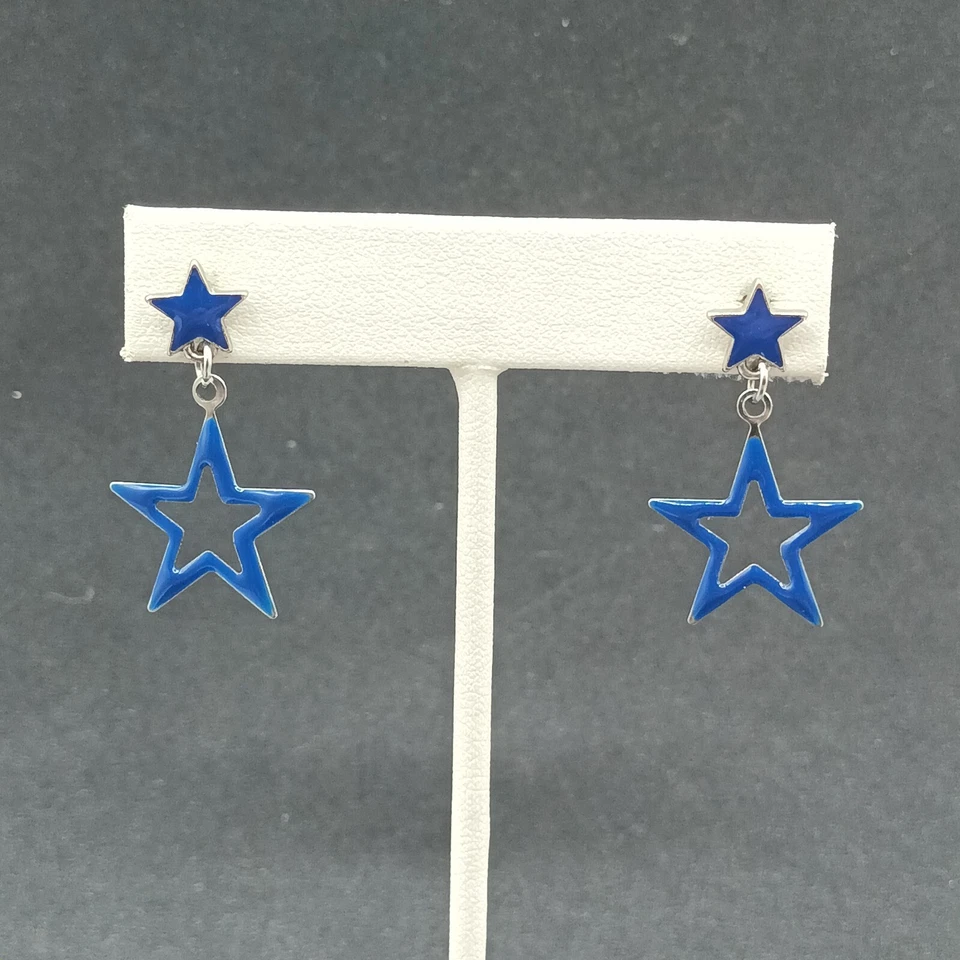 Lote de 2 Pares Pendientes Perforados Rojo Azul Esmalte Tono Plata Estrella Cuelga 1 1/4" Foto 3 de 4