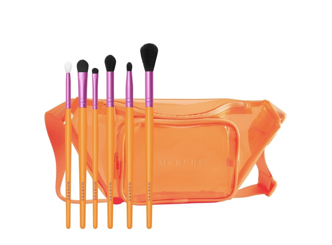 MORPHE Brush Set With Bag VIP SWEEP By Saweetie 6 Pc Brush Set + Belt