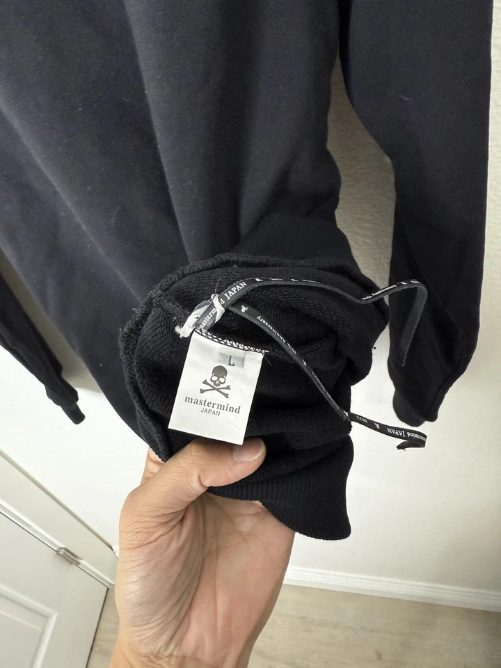 Mastermind Japón Esqueleto Cuello Redondo RARO Foto 4 de 4