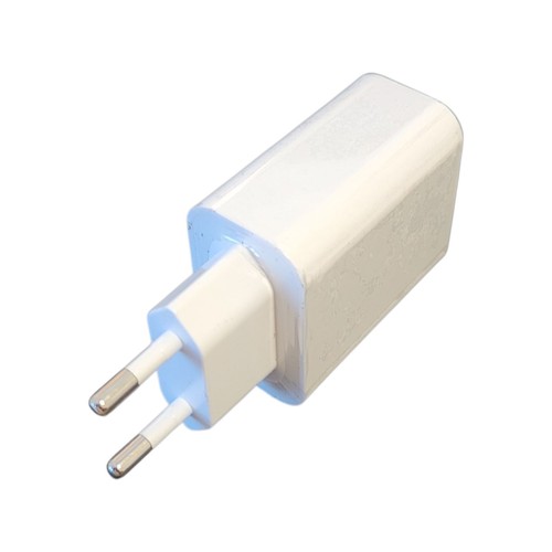 Adaptador USB europeo carga rápida Qualcomm 3.0 - 5.0V = 3A, 9V = 2A, 12V = 1.5A - Imagen 3 de 11