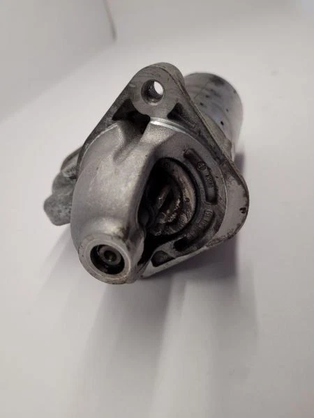 Motor de arranque KIA RIO 12-17 con parada y arranque automático del motor   Foto 3 de 4