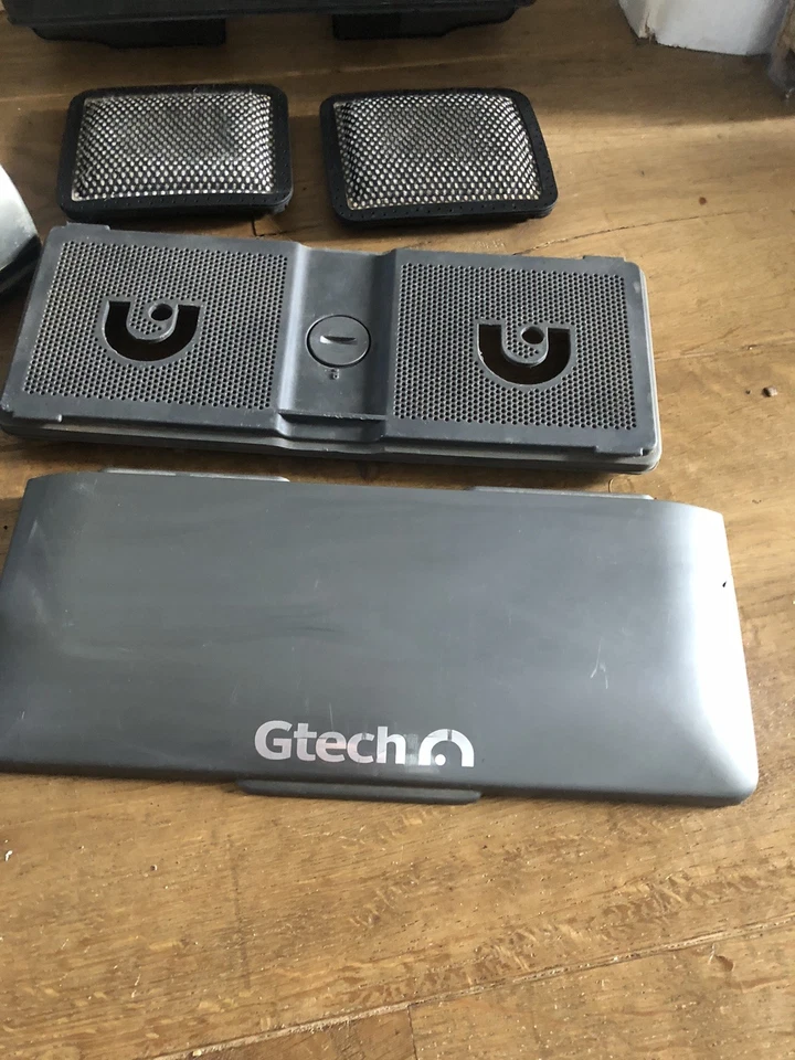 Gtech AirRam MK1 AR02 22V Cordless Vacuum Cleaner Vac DM001 With Charger. BJ01 - Image 4 of 4