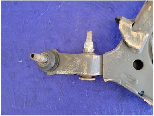 2003-2006 Chevrolet SSR Pickup Truck Passenger Front Lower Control Arm 2682 - Picture 6 of 12