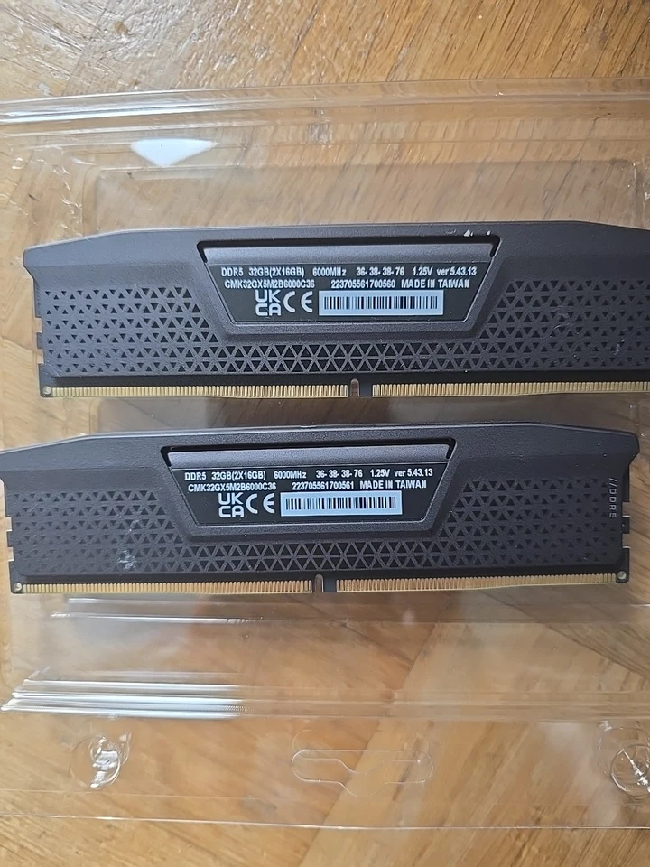 Corsair Vengeance 32GB (2x16GB) DDR5-6000 DIMM Arbeitsspeicher