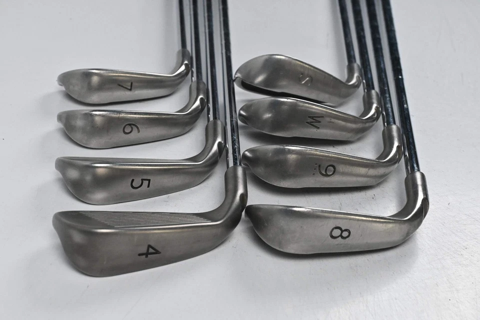 Ping G25 Irons / 4-PW+SW / Red Dot / Regular Flex Ping CFS Shafts - Image 4 of 4