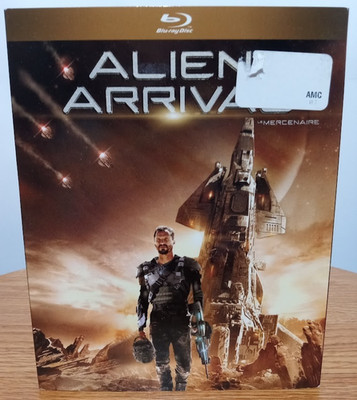 Alien Arrival (Blu-Ray, 2016) Dan More Aleisha Rose - Like New Disc w/ Slipcove