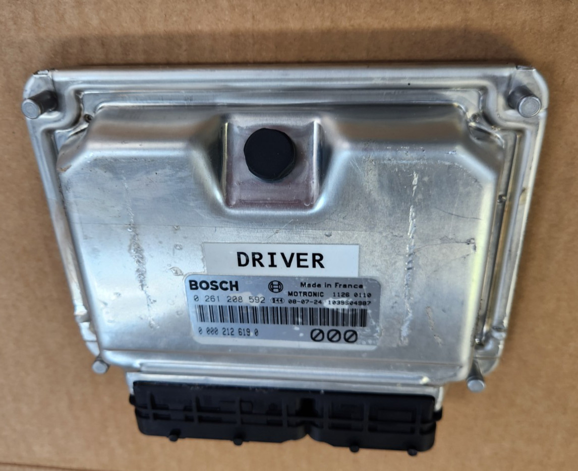 Ferrari 612 Sessanta Scaglietti 244808 ECU Engine Control Unit - LH - 11260110