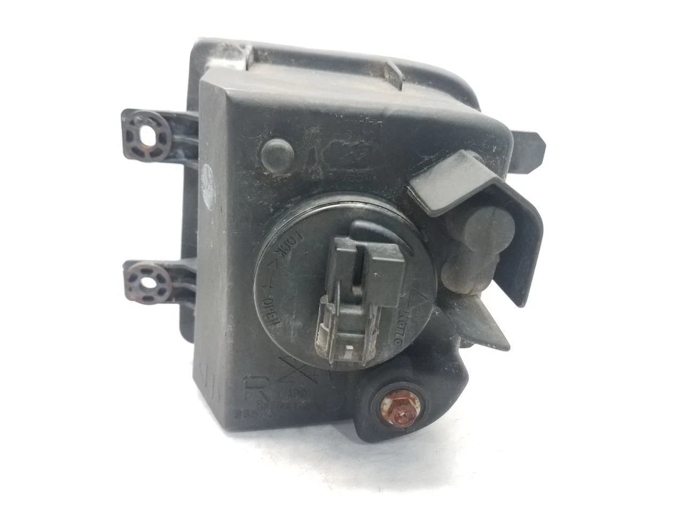 Противотуманные фары для правостороннего пассажира Nissan Pathfinder 2000–04 годов выпуска — с креплением на бампер - Изображение 3 из 4