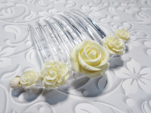 Wedding THICK hair comb with Ivory Color 3D Roses Semi Precious Carved Flowers - Picture 2 of 10