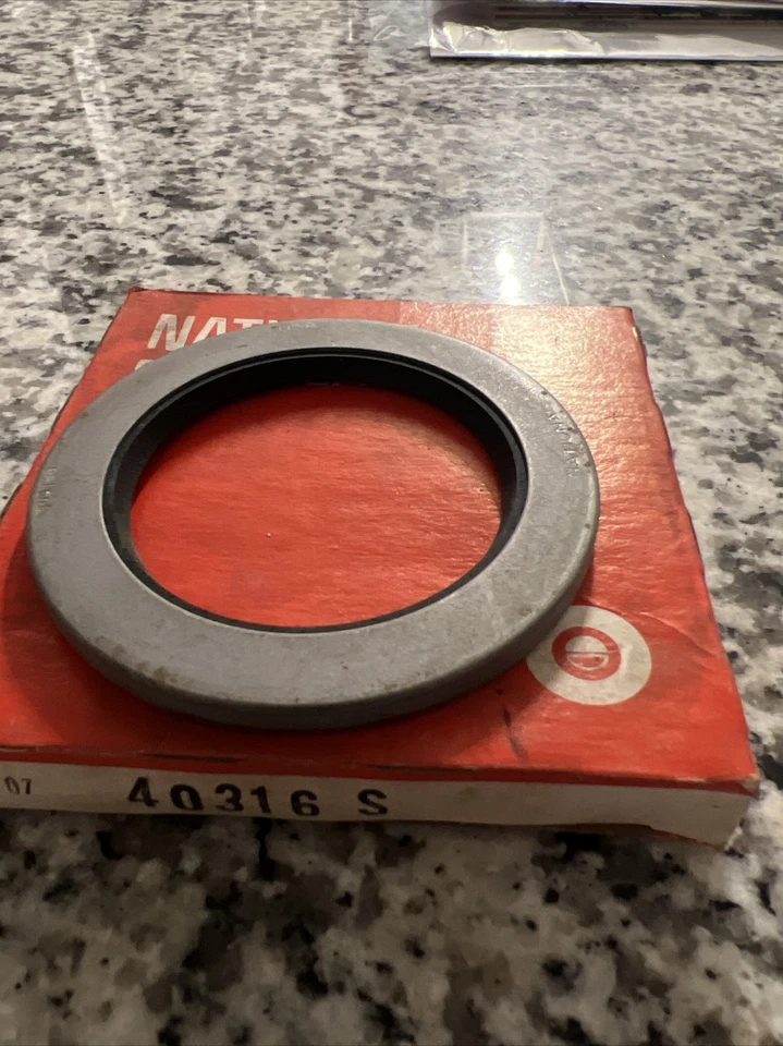 Sello de rueda National 40316S para neumático de cubo de eje Foto 2 de 3