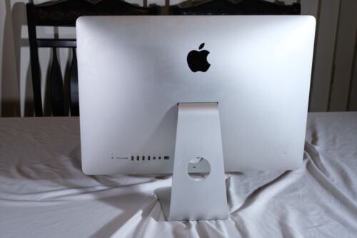 Apple iMac Retina 4K, 21.5-inch, Late 2015 Intel Quad Core i7, 3.3GHz, 16GB ram) - Picture 4 of 4