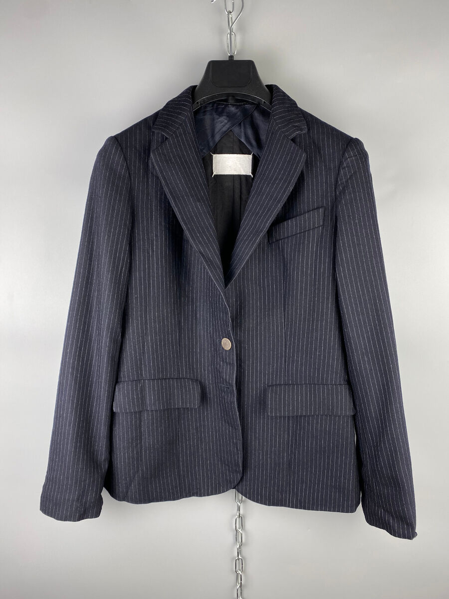 Vintage Maison Martin Margiela Virgin Wool Navy Buttons Vintage Maison Martin Margiela Virgin Wool Navy Buttons