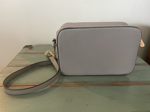 Michael Kors (Inspired) Crossbody w/Matching Wallet (EUC) - Picture 3 of 9