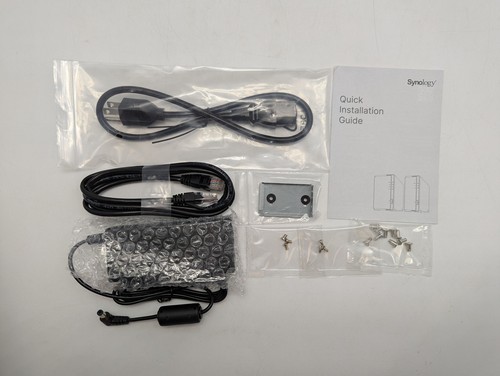 Boîtier NAS 2 baies Synology DiskStation DS223j - Compatible SSD/HDD 3,5/2,5" - Blanc - Photo 6/7