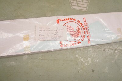 Honda CBX 125 NOS 64108-KK6-300ZA BADGE EMBLEM DECAL *2526