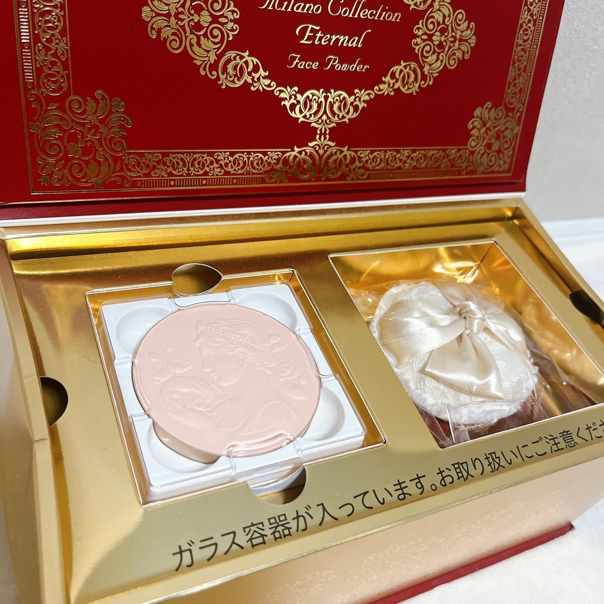 ミラノコレクションEternal Face Powder エターナル | Milano Collection | カネボウ化粧品