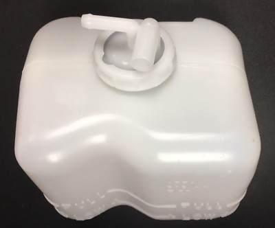 Semoic Car Engine Coolant Overflow Reservoir Water Tank for Montero 50 Pickup MB605260