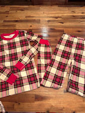 Hanna Andersson Girl s Regular Cotton Flannel Plaid Trim Pajama Set - size 140
