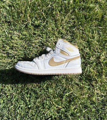 Jordan 1 High White & Gold Size 2.5y Pre Owned No Box