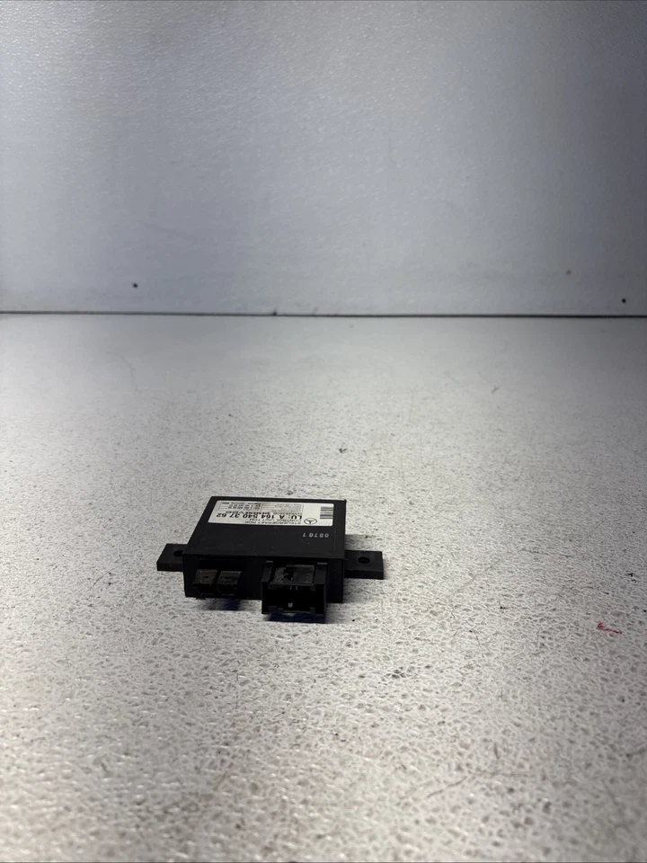 06-12 Módulo de control de presión de neumáticos Mercedes W164 E350 GL550 R350 ML63 TPMS fabricante de equipos originales Foto 4 de 4