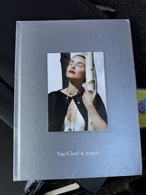 Erik Madigan Heck, Regards croisés créé par Van Cleef &Arpels